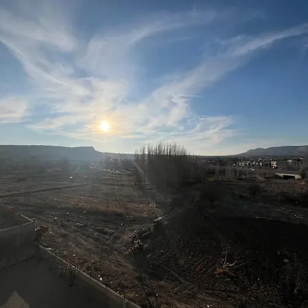 Manzarali Ev Teras * Ürgüp