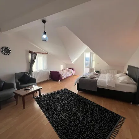 Apartament Manzarali Ev Teras *